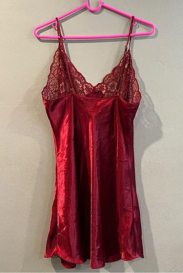 Luxurious Inner Most Scarlet Red Vintage Nightgown Lace Slip Dress Chemise M - Image 2