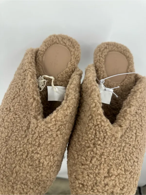 Universal Thread Fuzzy Loafers Sandals Women's Size 8 Boho New Without Tag - Image 7
