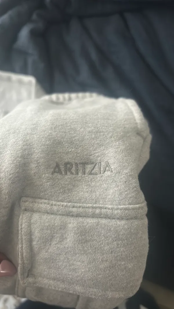 Aritzia Cargo Sweatpants Cozy Fleece Mega - Image 4