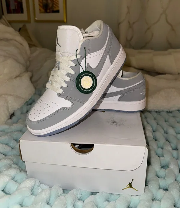 Jordan Nike Air  1 Wolf Gray - Image 4