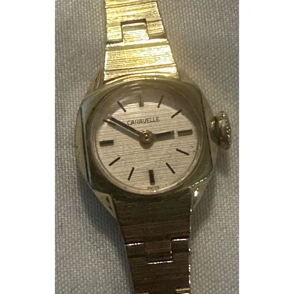 Vintage Caravelle by‎ Bulova Gold Tone Women's Manual Wind Up Watch Swiss Made - Image 4