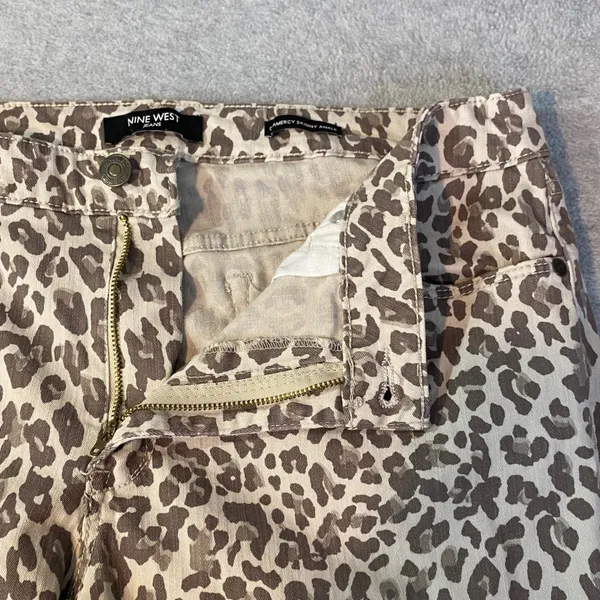Nine West Gramercy Skinny Ankle‎ Women's Sz 14 Brown Leopard Print Stretch Jeans - Image 4