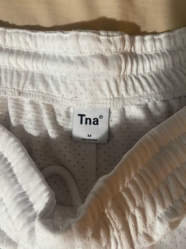 Aritzia Shorts TNA  - Image 3