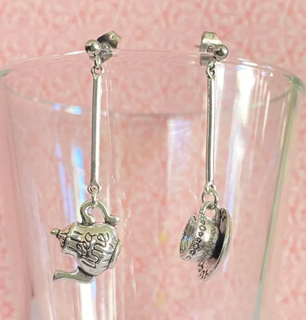 Handmade Cute Vintage Style Teacup Mug Dangle Earrings🫖 - Image 4