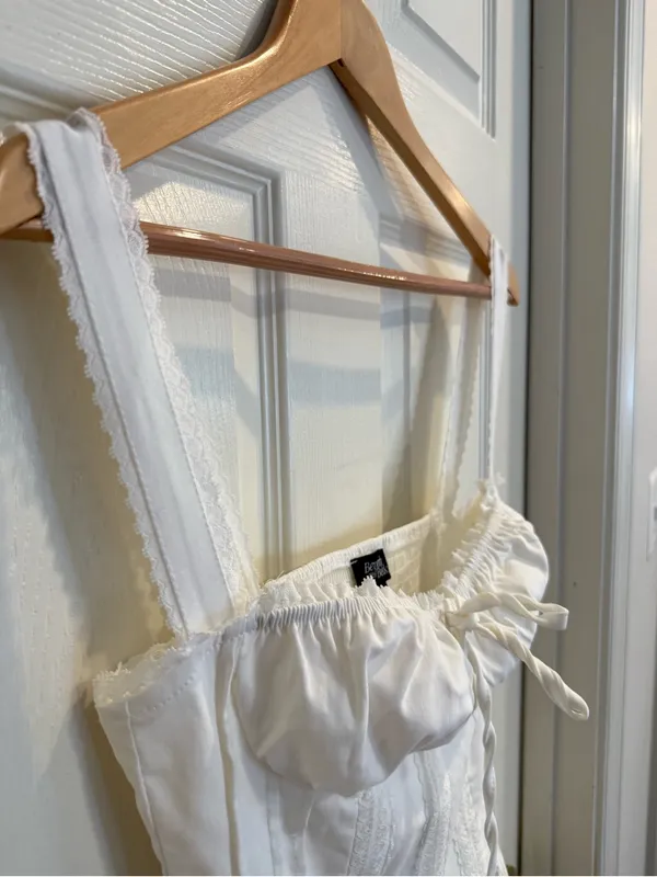 Beverly and Beck White Cotton Mini Sundress with Lace Straps - Image 4