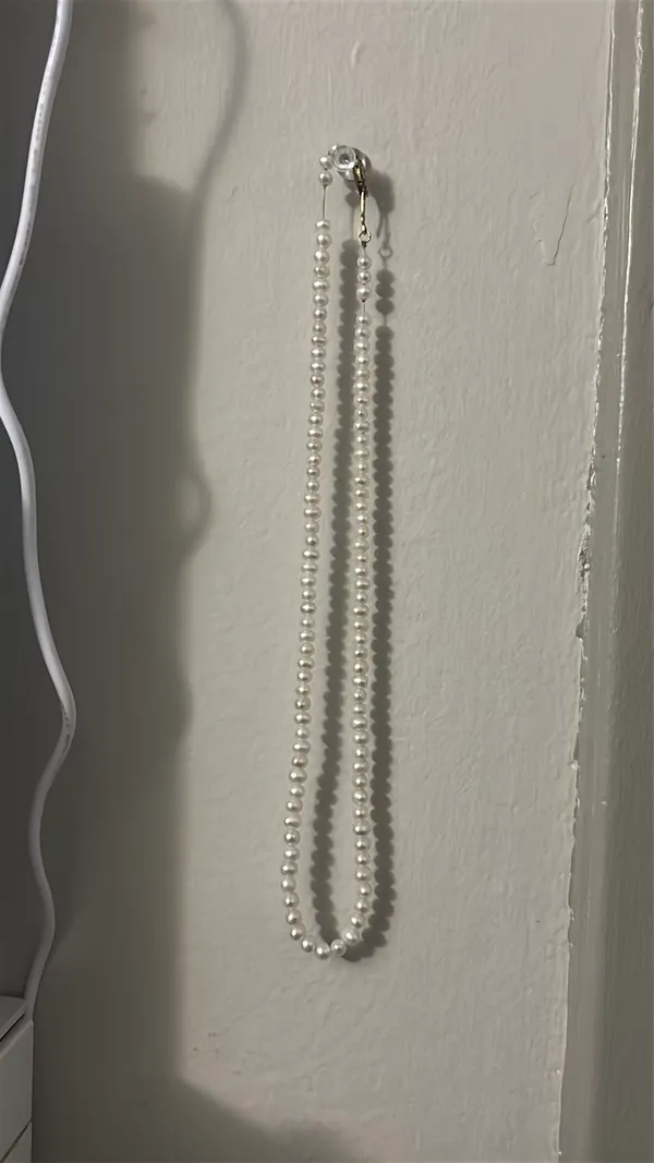 Pearl Necklace White - Image 3