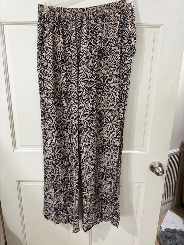Solitaire Women's Patterned Wide-Leg Pants Size L - Image 5