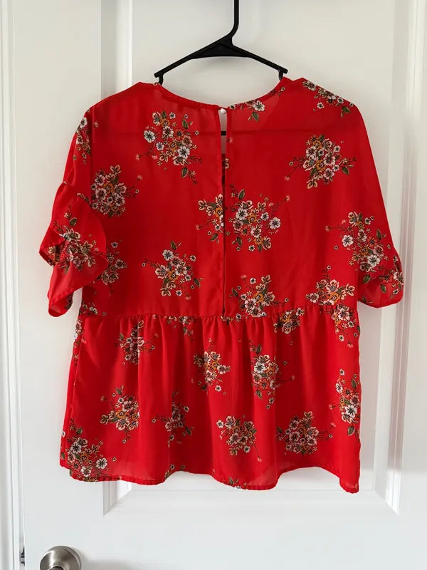 Daisy Red Floral Short Sleeve Peplum Top - Image 3