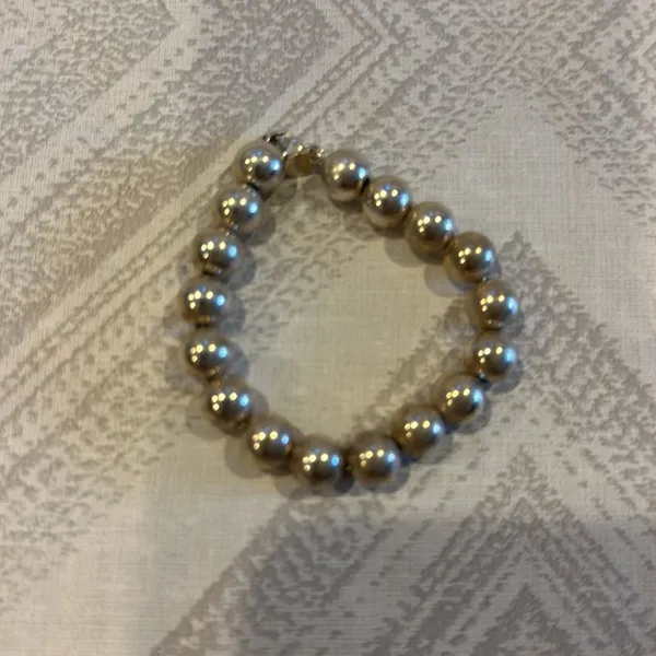 Tiffany & Co. Sterling Silver Beaded Hardwear Ball Bracelet - 7” - Image 2