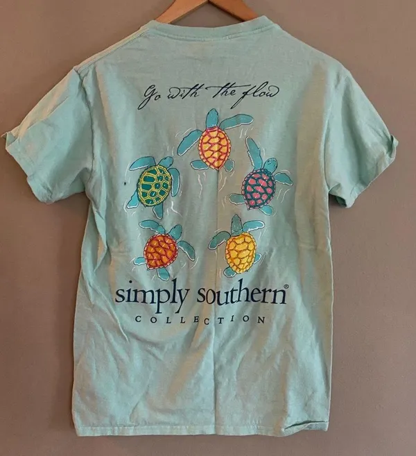 Simply Southern T-shirt ladies / men size s - Image 3