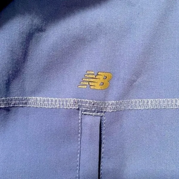 *30off3* New Balance Zip Up Lightweight sweatshirt with‎ pockets.​ - Image 7