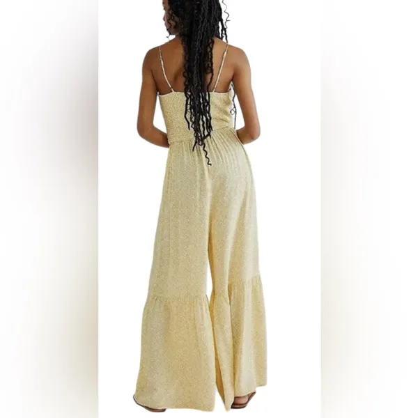 Free People 100%Viscose Little Of Your Love Yellow Floral Jumpsuit Size XS L-20 - Image 3
