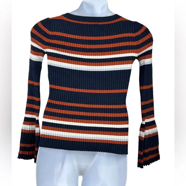 Bar III Striped Ribbed Bell Sleeve Sweater Medium Metallic Knit - Image 7