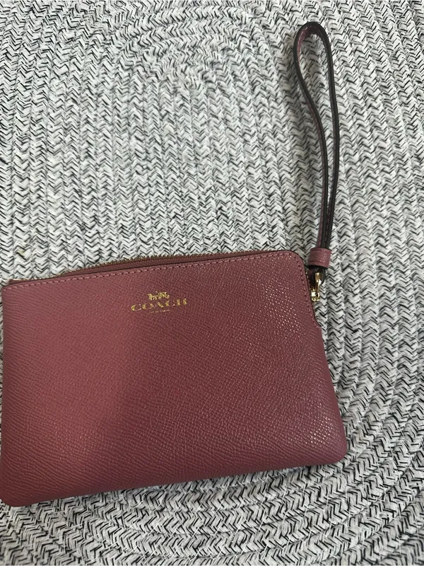 Coach Pebbled‎ Leather Wristlet - Mauve Pink - Image 2