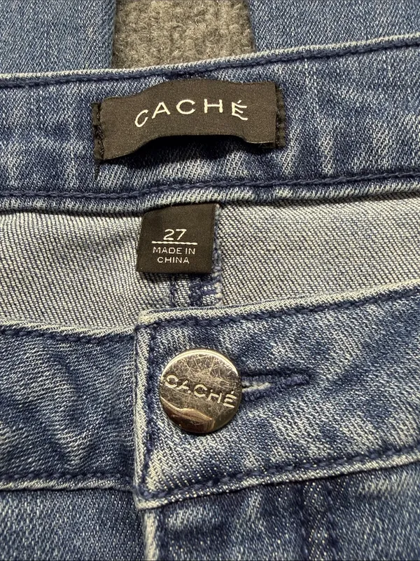 Cache Light Blue Flared Jeans with Decorative Buttons - Image 8