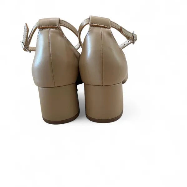 Forever 21 Two-tone black and cream Mary Jane sling back - Image 4