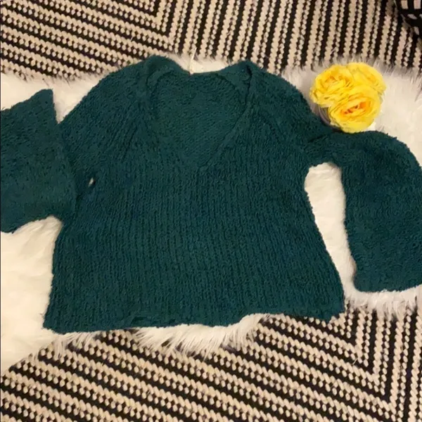 Free people bell sleeve loose cable knit sweater - Image 7