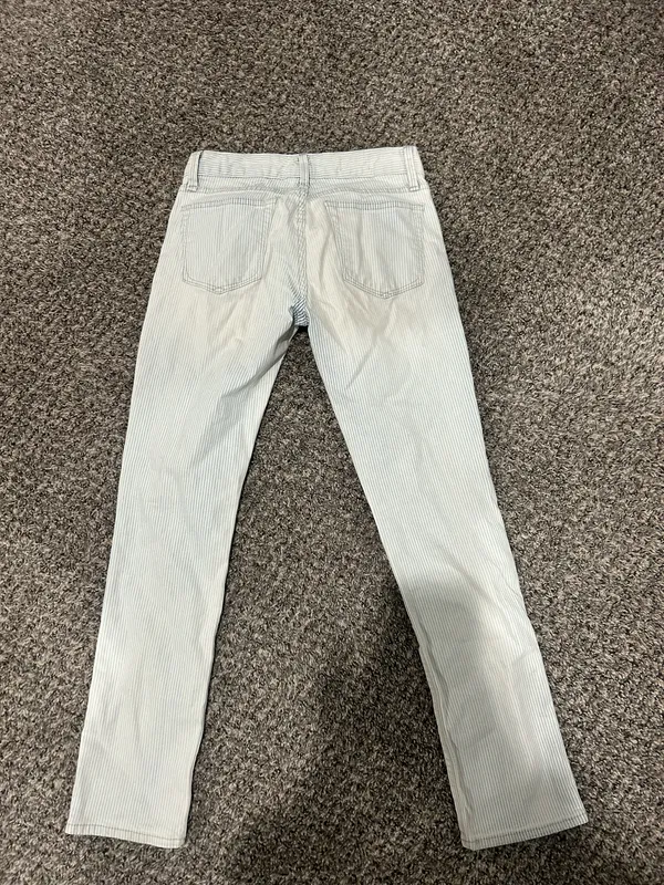 Jeans - Image 2