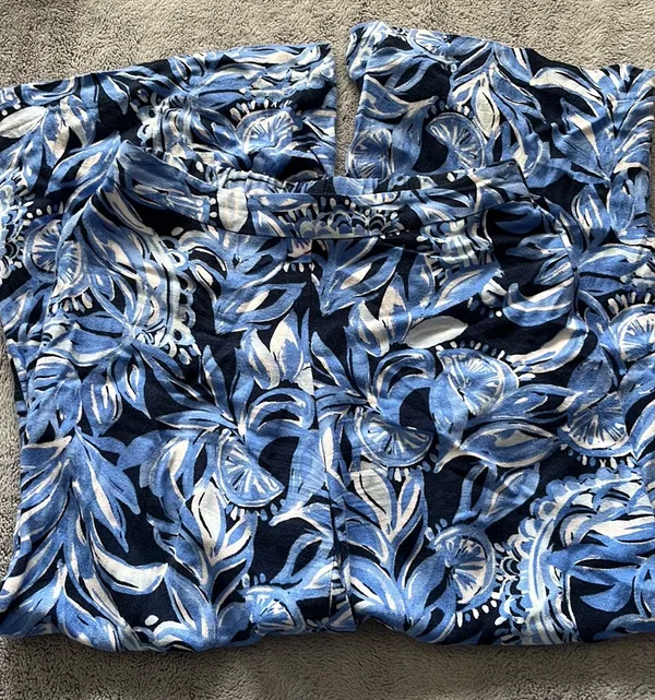 Lilly Pulitzer Avery Crop Pants - Image 3