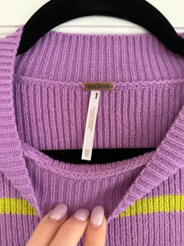 Free People Sweater - Image 2