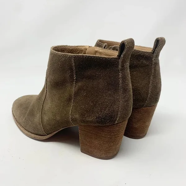 Madewell The Brenner Heel Boot in Tan‎ Suede - Image 8