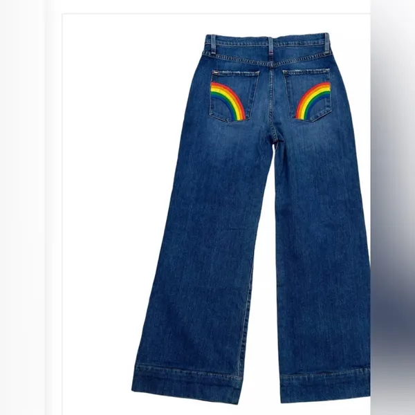 AO.LA by Alice + Olivia High Rise Flare Rainbow Embroidered Jeans Size 25 - Image 3