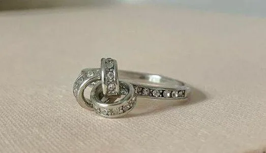 Love Knot Silver Diamond Ring Vintage Bow Pave Inset Promise Engagement Classic Jewelry - Image 4
