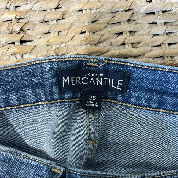 J.Crew Mercantile Jean‎ Shorts 25 Blue Cuttoff Mid Rise Wash Denim Women’s - Image 4