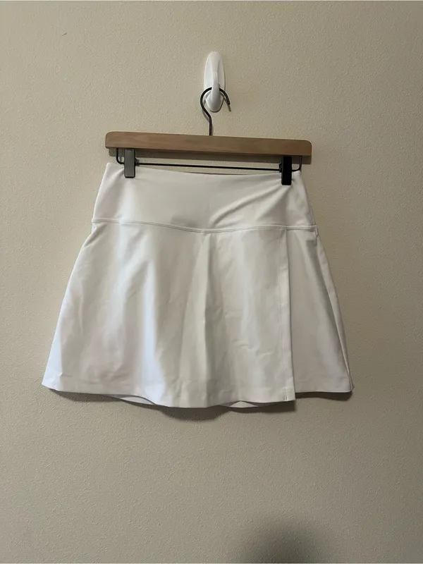 Abercrombie and fitch YPB sculptLUX Lined Wrap Skirt white nwot size medium - Image 3