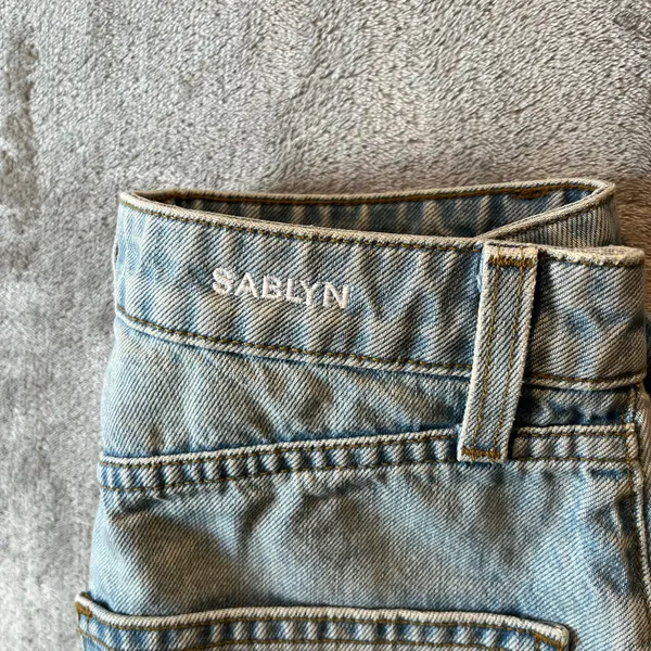 SABLYN Relaxed Straight‎ Leg Jeans Light Wash Size 25 X 32” - Image 5