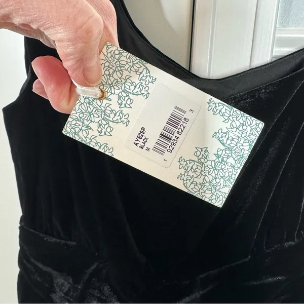 Tuckernuck HYACINTH HOUSE Black Velvet One Shoulder Araminta‎ Jumpsuit READ med. - Image 4