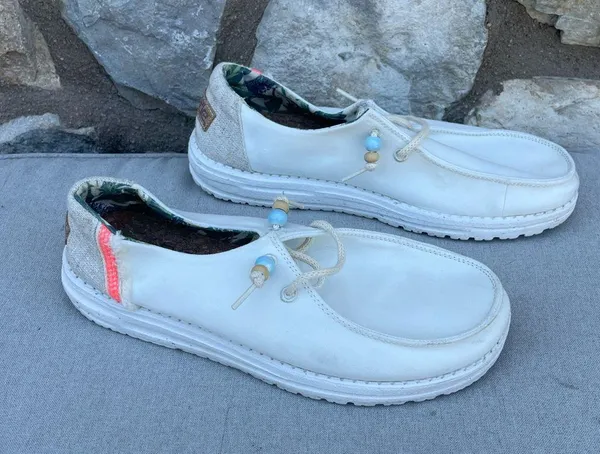 Hey Dude Wendy Natural "Salt" Slip-On Shoes size 8 - Image 6