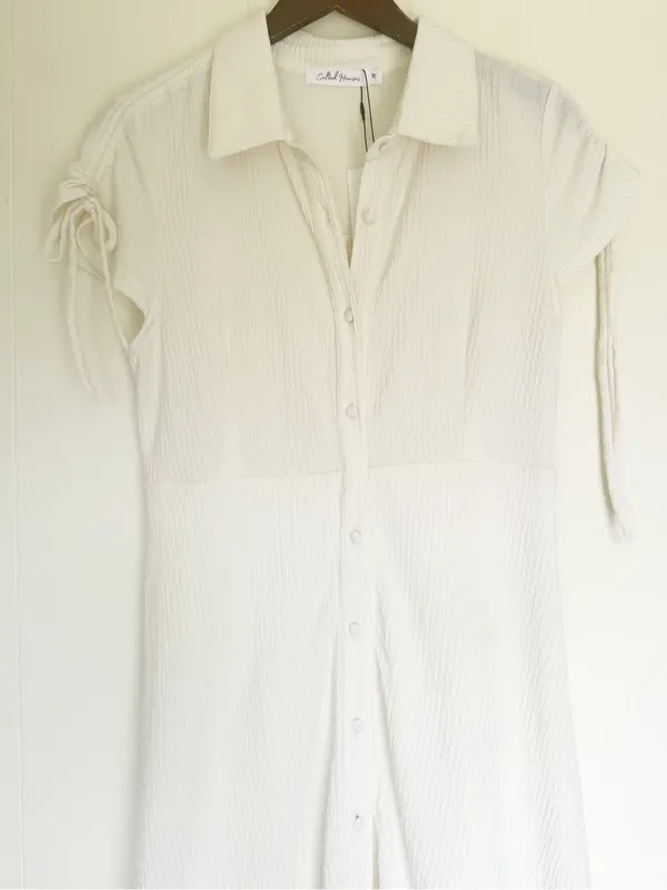 NWT SALTED HOUSES Boutique Collared Button-Front Midi Dress in Ivory Size Medium - Image 2