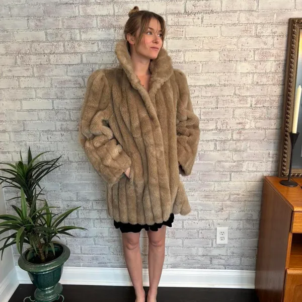 Vintage 80s Faux Jordache Fur Coat - Image 4