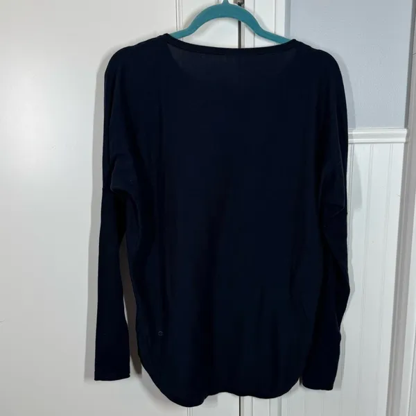 Lululemon 100% cotton‎ Long Sleeve Sweater Navy Blue Size 8 Layer Capsule - Image 2