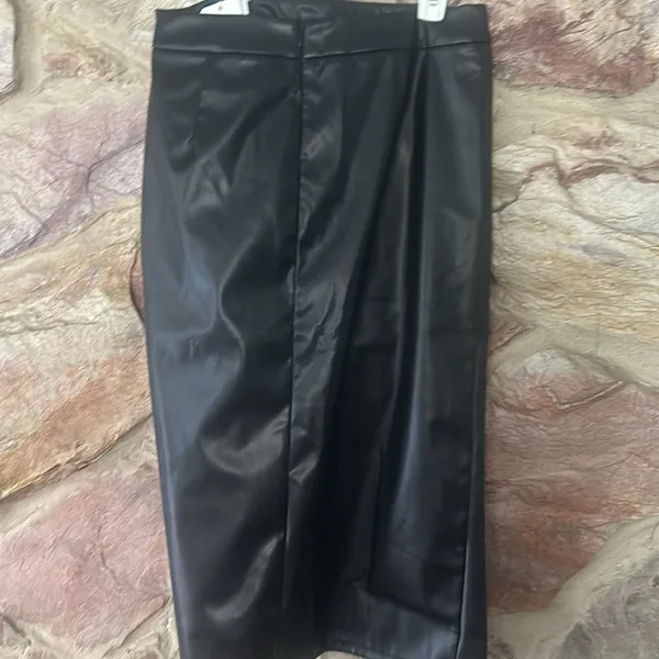 Commense Pleated Split PU Leather Skirt size L Black Size L - Image 5