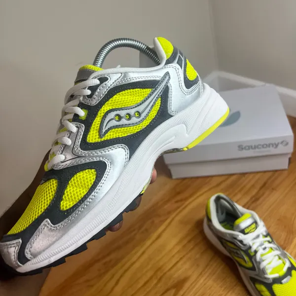 Saucony Grid Jazz 9 Yellow Silver Size 5.5M/7W - Image 18