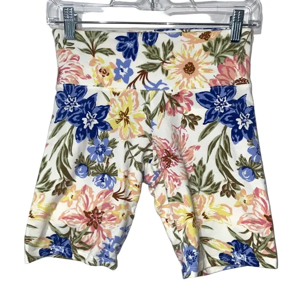 Women's BillaBong Floral Tropical Biker Shorts Medium - Image 2