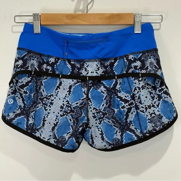 Lululemon Run Speed Short Mini Ziggy Snake Caspian Blue Size 2 Running Sporty - Image 5