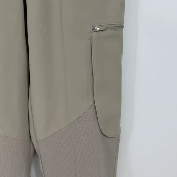 Lululemon All Yours Cargo‎ Jogger Women's 2 Sand Beige Lightweight Pants - Image 4