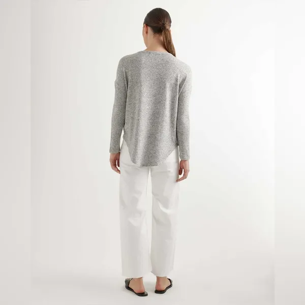 Quince Brushed Long Sleeve Lounge Tee in Heather Gray‎ - Image 4