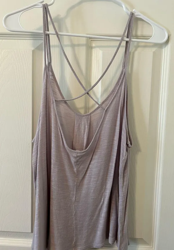 Light Purple Strappy Tank Size L - Image 3