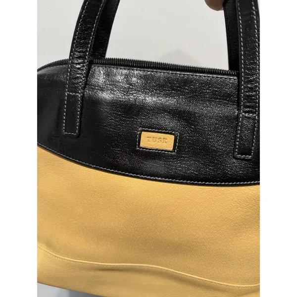 TUSK Leather Handbag Two Tone‎ Black Tan Pebbled Leather Satchel Purse Italy F - Image 5