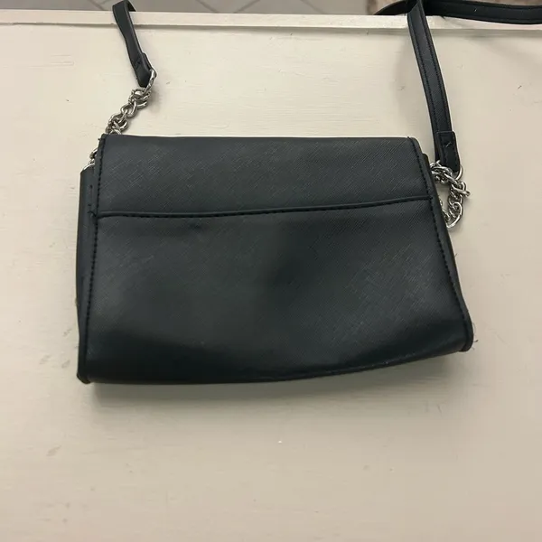 Bag Steve Madden Black Crossbody Bag with Silver Chain Strap - Image 4