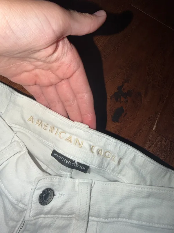 American Eagle Jeans - Image 4