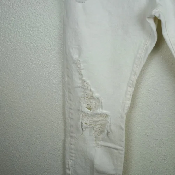 Levis 501 Distressed White High-Rise Jeans Size‎ W28 L30 Vintage Inspired - Image 4