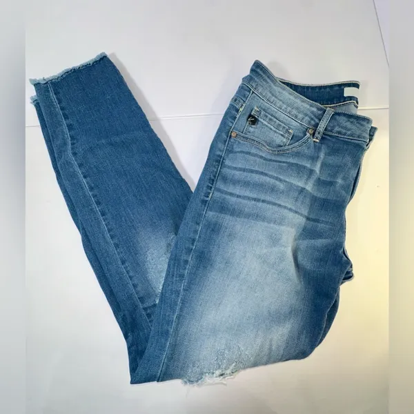 EUC KANCAN Jeans - Image 2