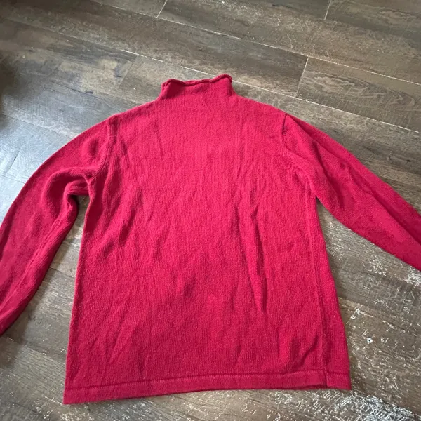 Coldwater Creek Red Holly Berry Embroidered Roll Neck Sweater Womens Large L - Image 6