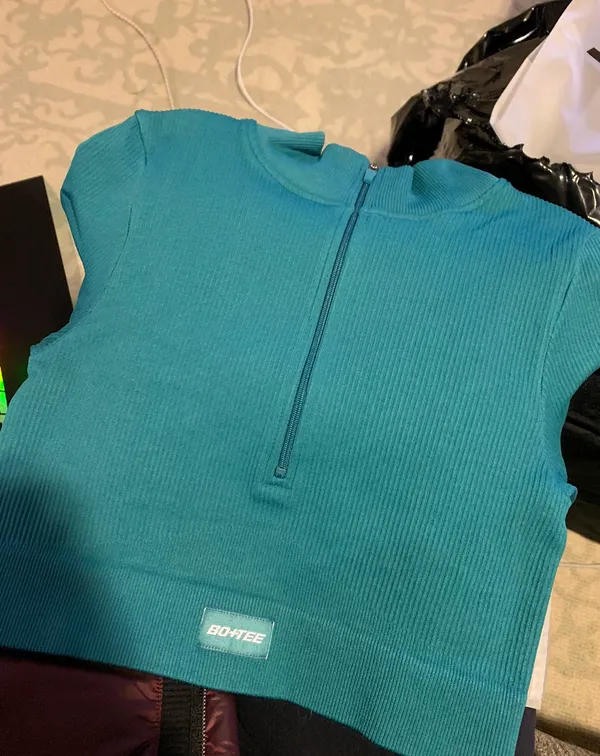 Boantee Long sleeve top - Image 3