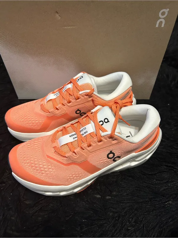 ON CLOUDRUNNER sunstone ivory athletic training running shoes sneakers sz 7 new - Image 2